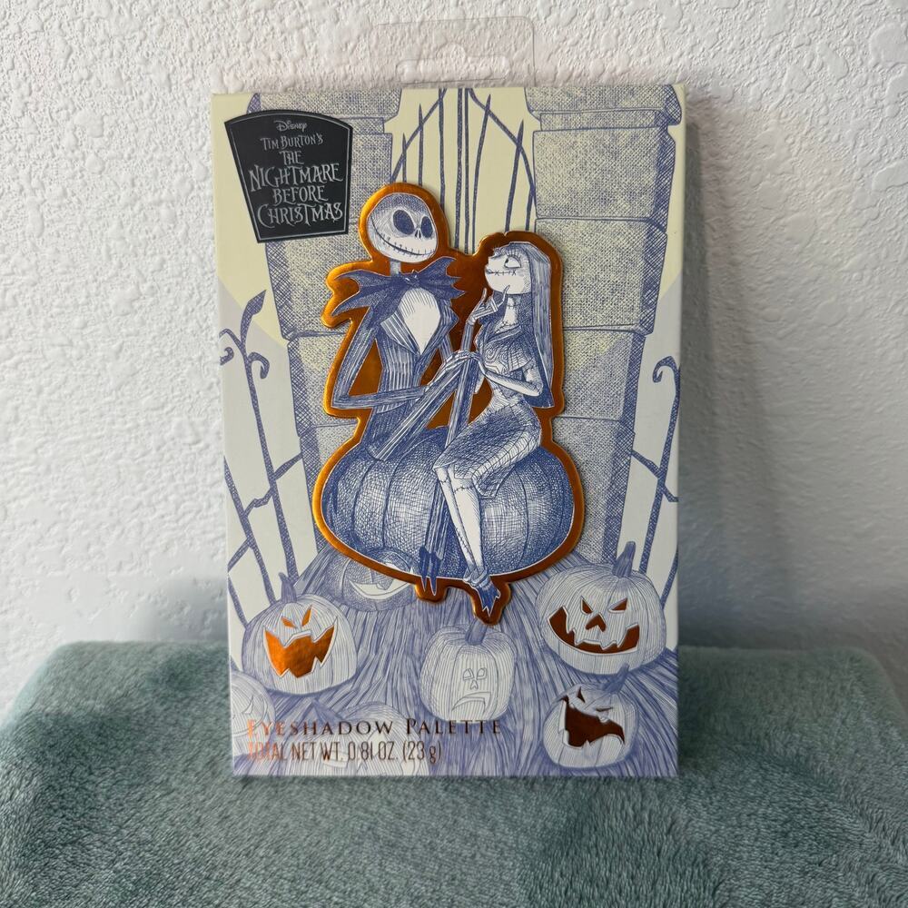 Nightmare Before Christmas 12 Color Eyeshadow Palette New